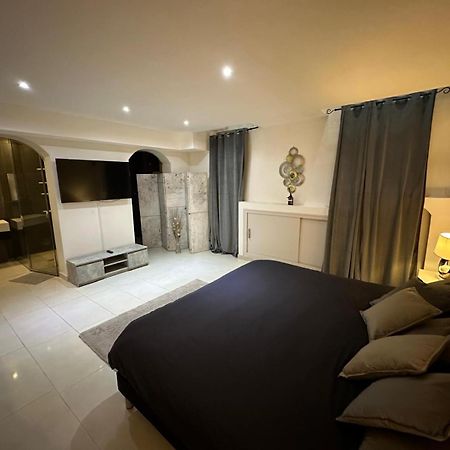Les Champs Elysees-125M2 Modern And Spacious Paris Dış mekan fotoğraf